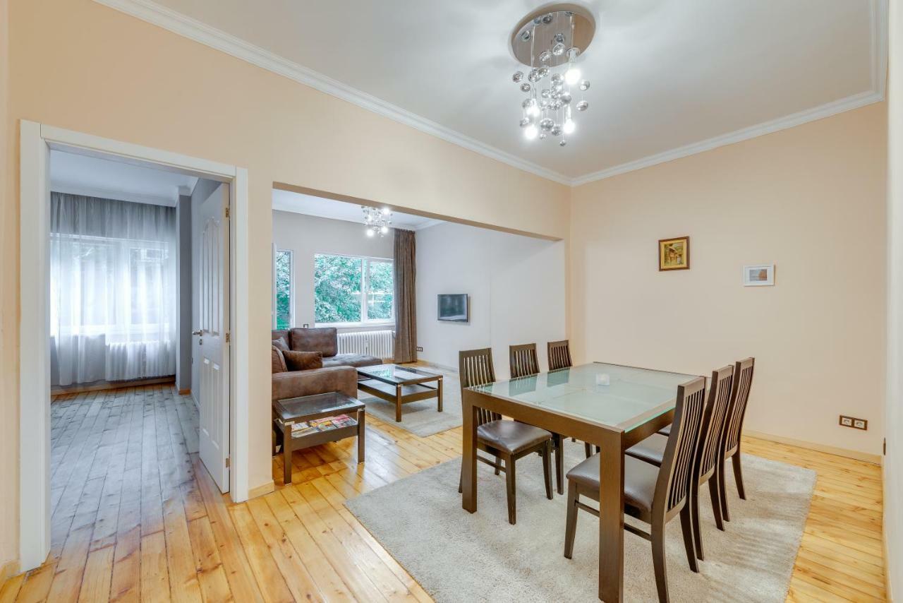 Central Apartment * Sofia